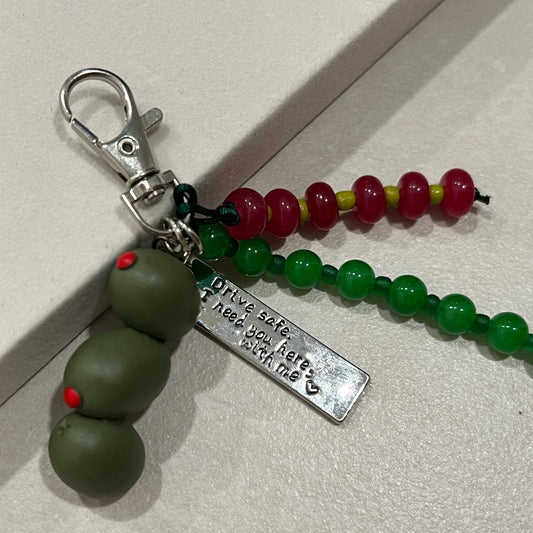 Olive keychain 🫒