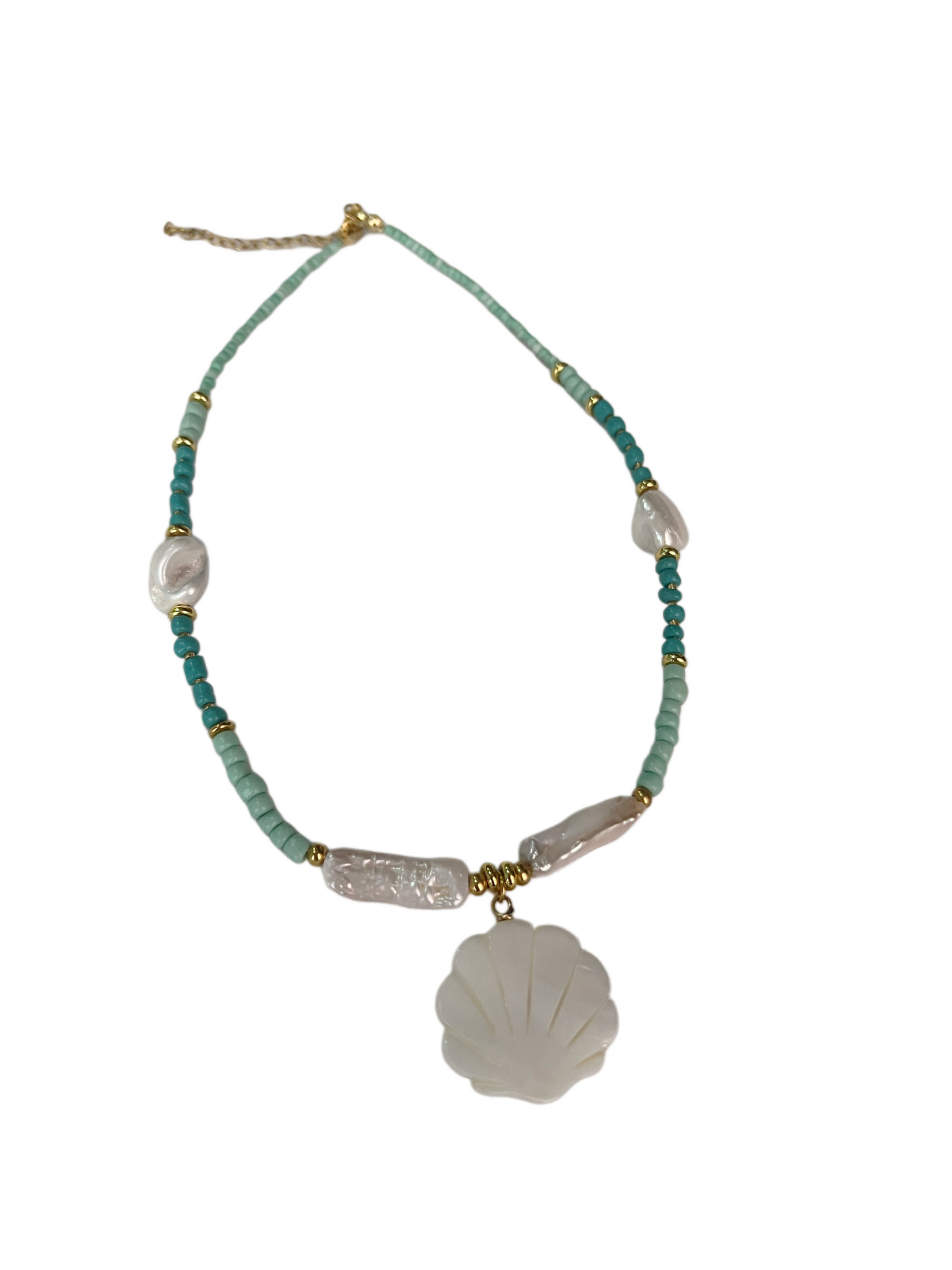 freshwater necklace