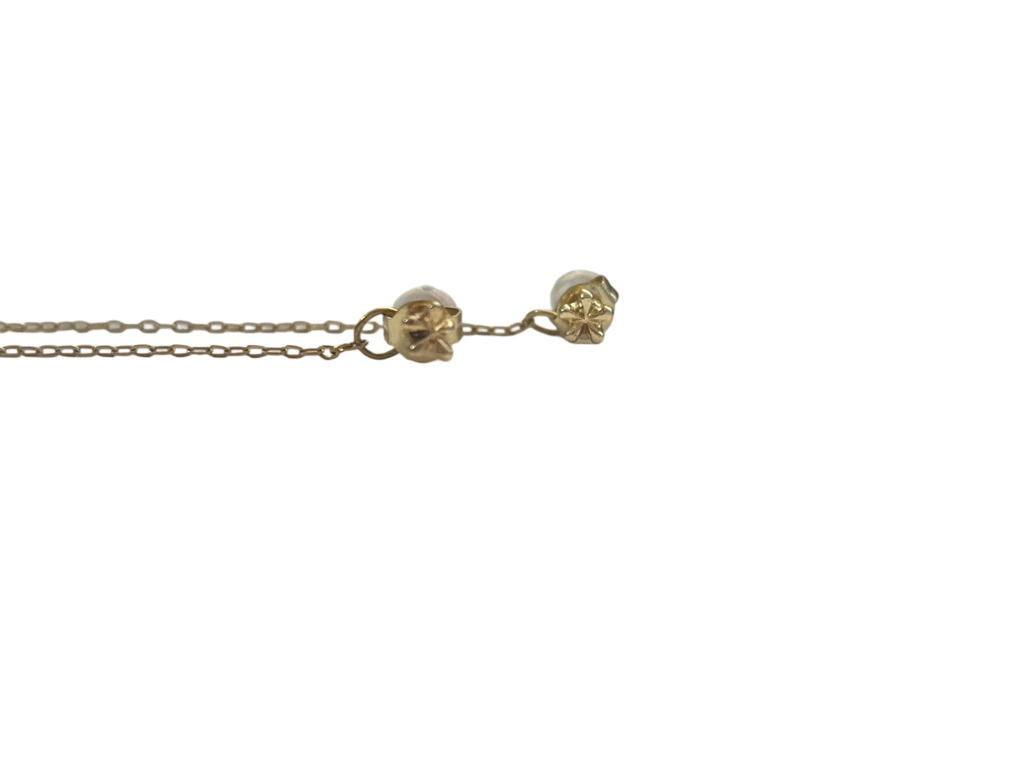 Dainty flower earrings