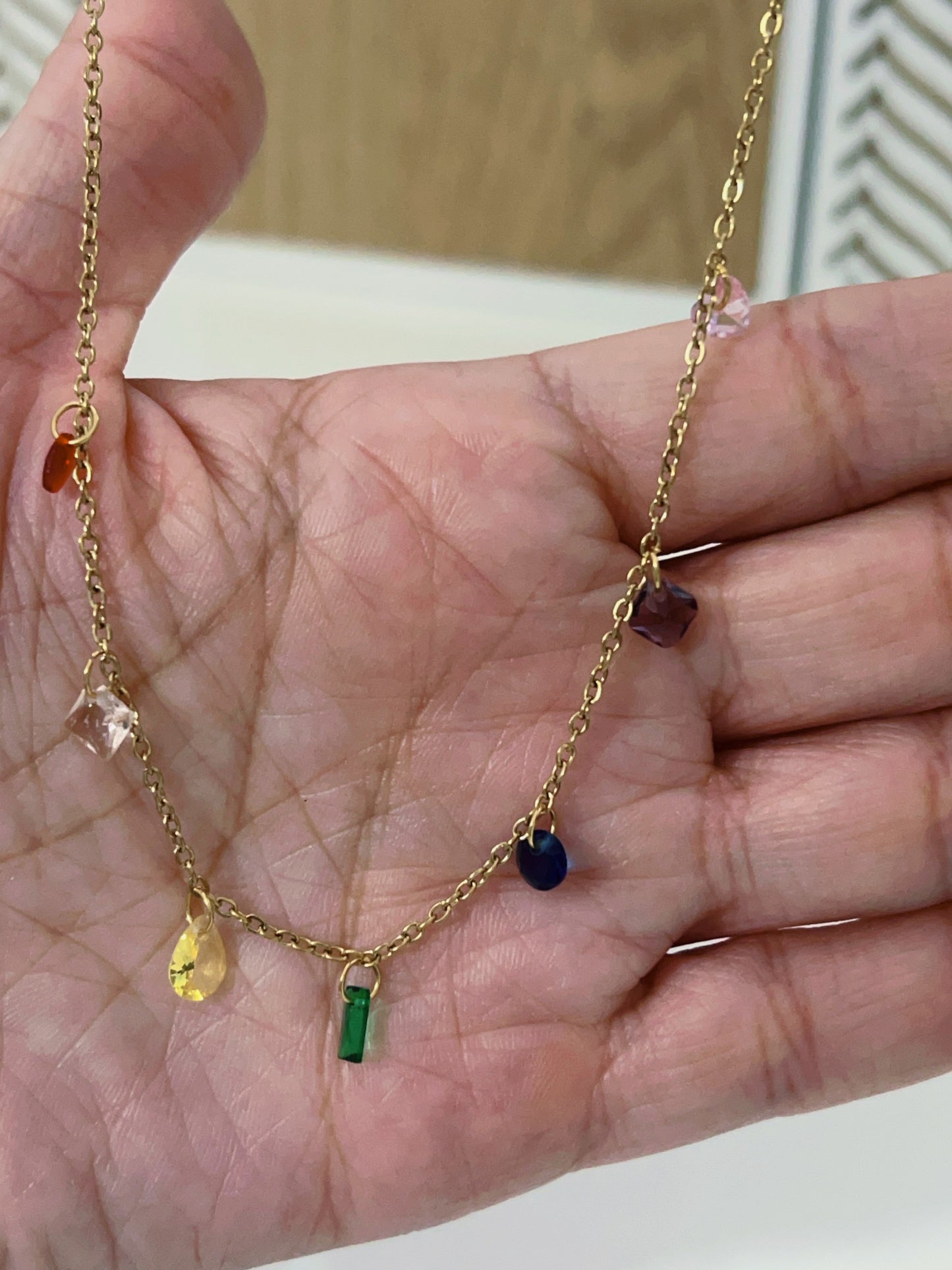 Drops of color chain