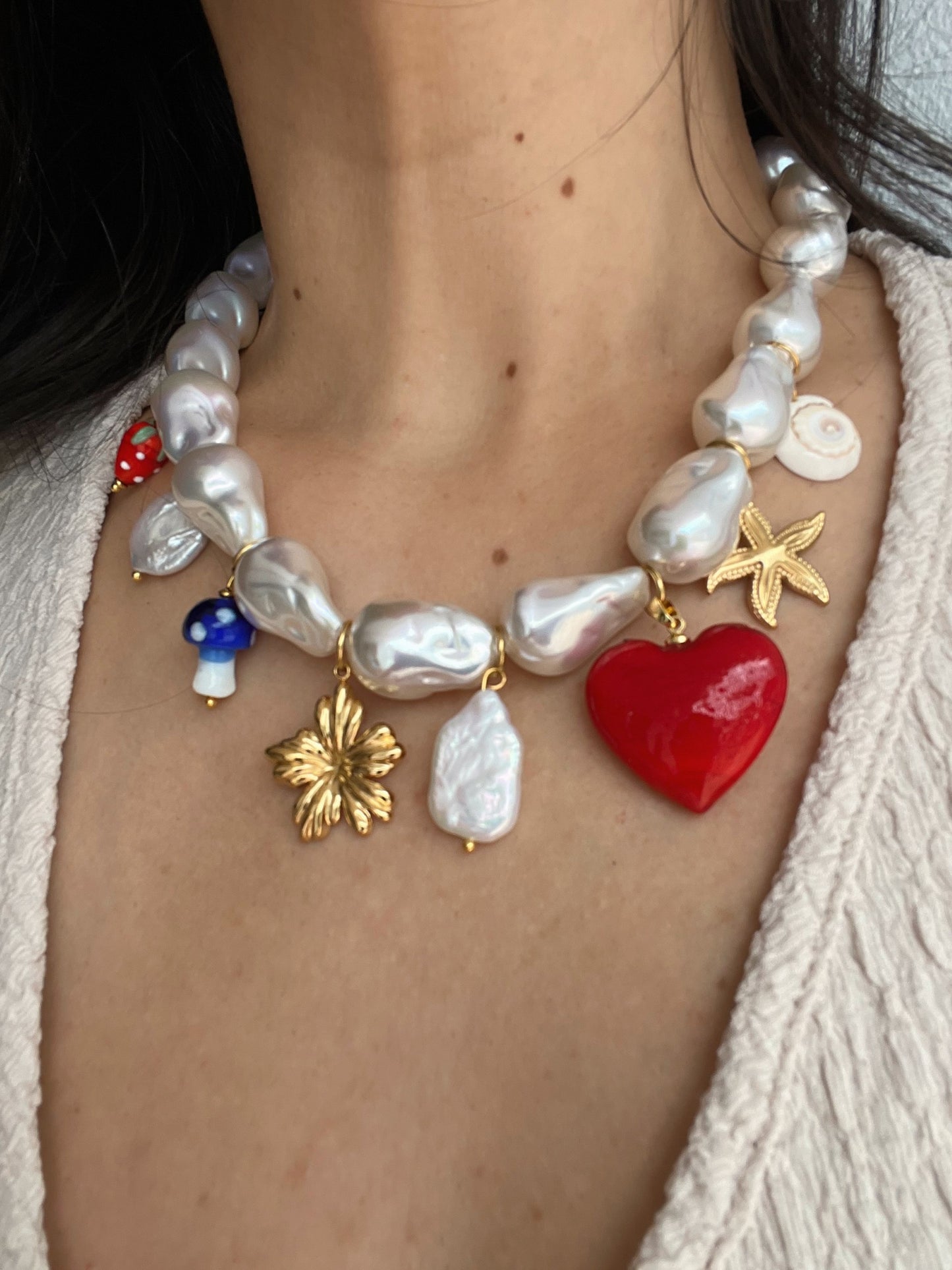 Pearls necklace
