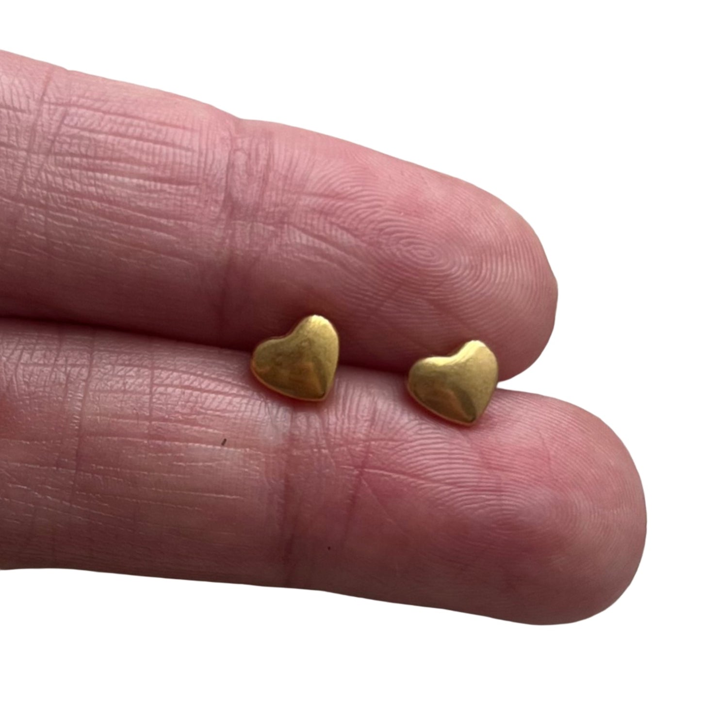 Mini heart earrings