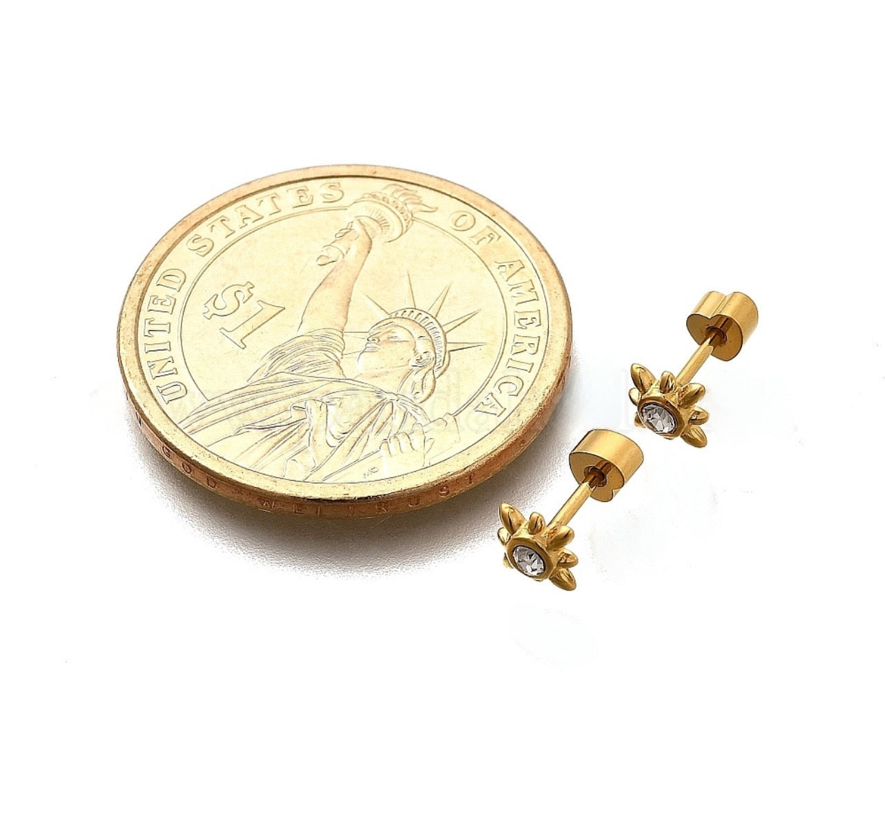 Mini sun earrings