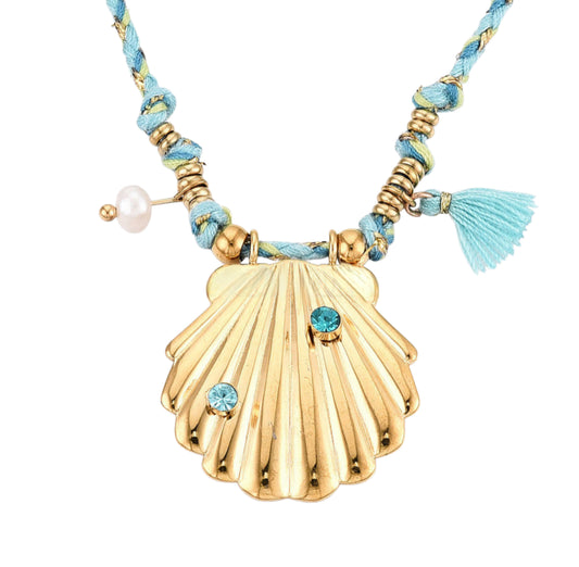 La concha necklace
