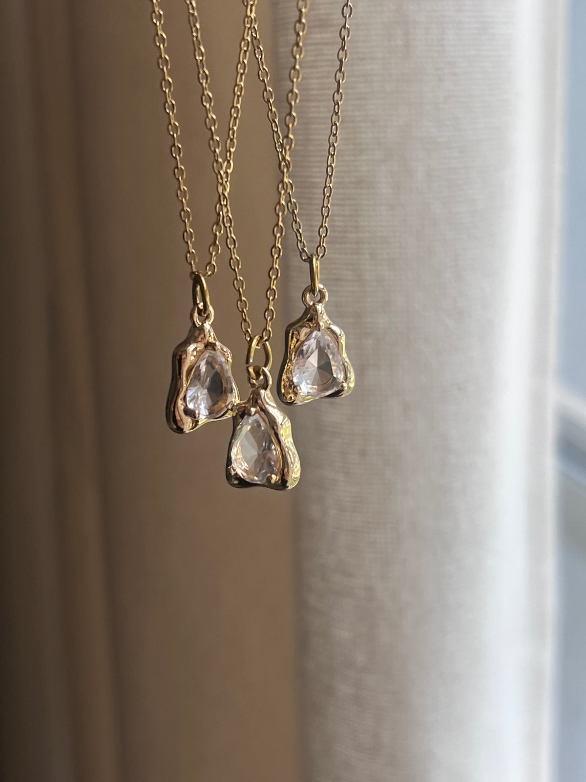 Cleo chain
