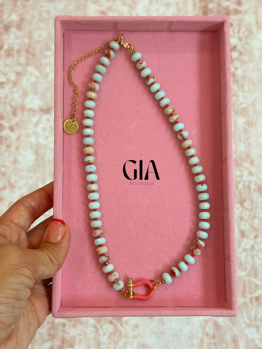 Camelia necklace