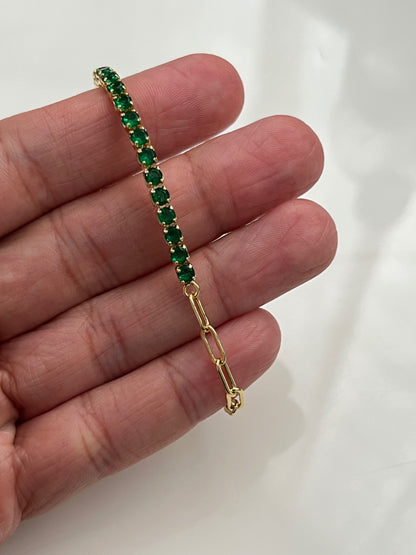 Pretty green bracelet
