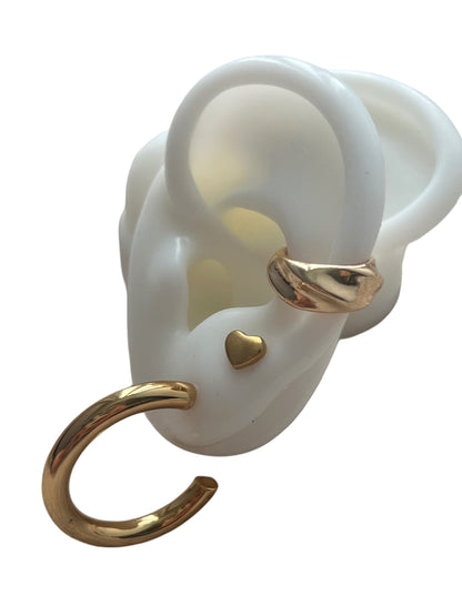 Mini heart earrings